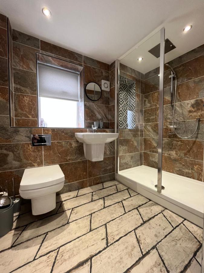 The Bards Loft, Large Studio Apartment Ayr Bagian luar foto